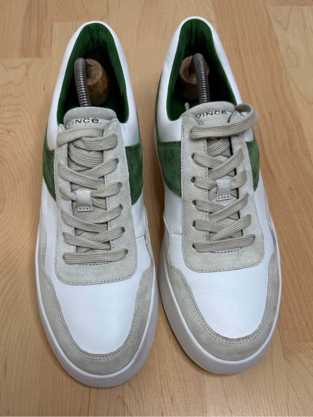 Vince White Leather Sneakers with Green Suede Panel and Gray Trim 8.5 - Picture 7 of 11